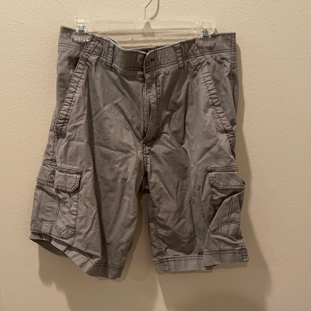 WearFirst cargo shorts gray size 34 waist